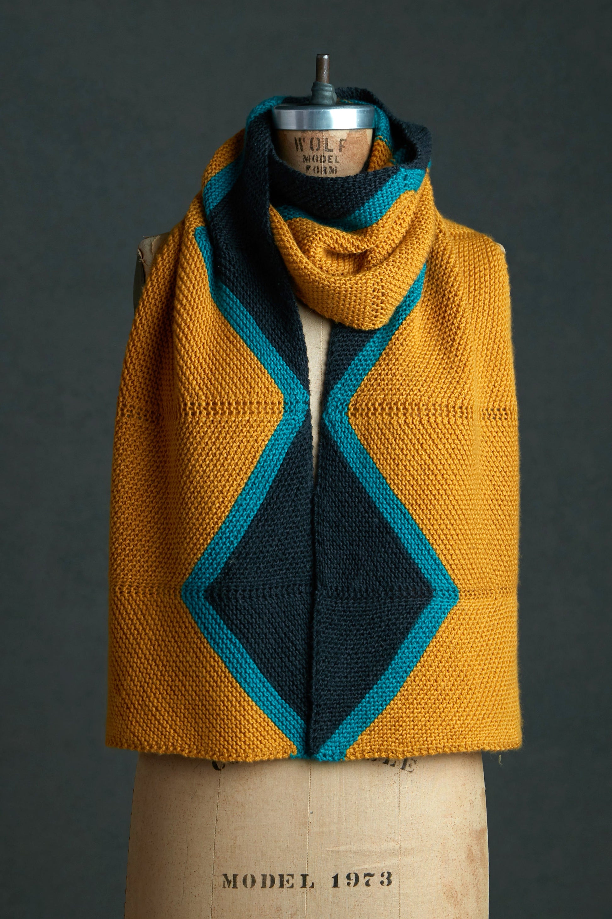 Rosicrucian Scarf 2
